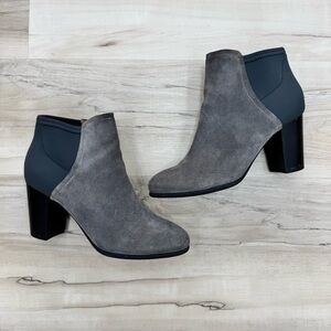 Vionic Perk Whitney Comfort Heeled Ankle Booties Gray suede boots Sz 8
